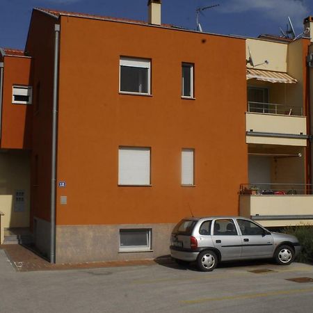 Apartment Pijaca Nin Exterior foto